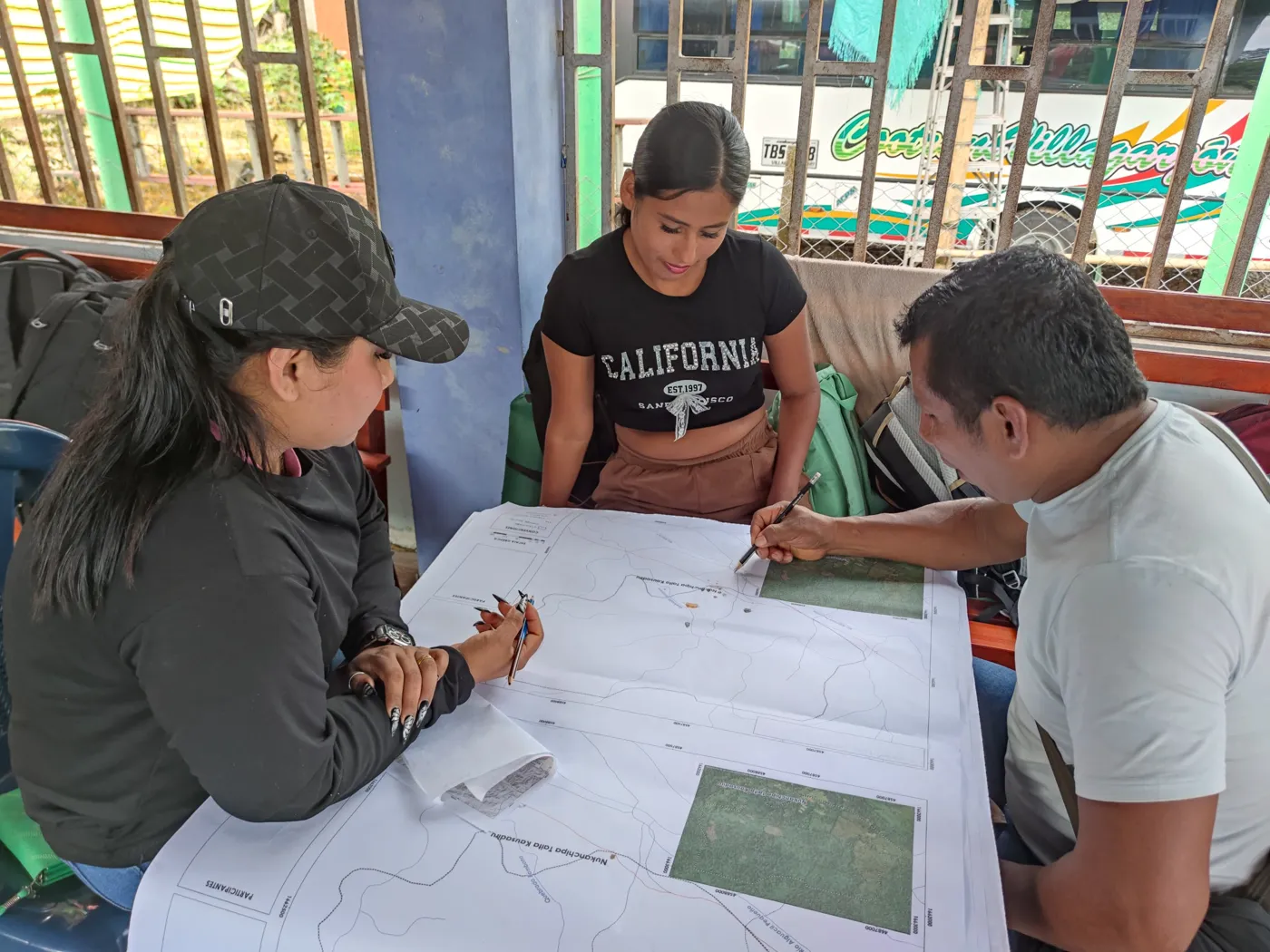 Trabajo sobre los mapas del territorio, 17 de octubre de 2026.